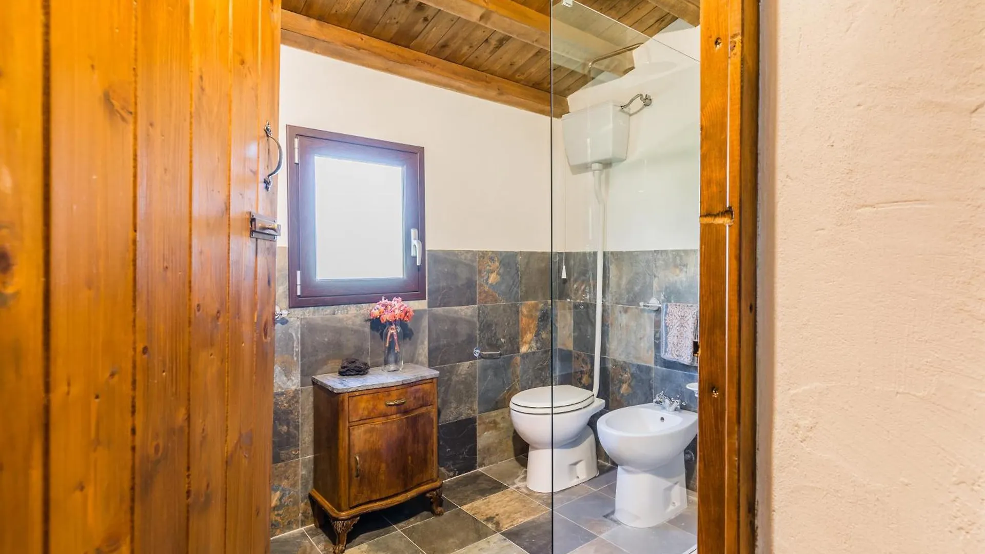 Authentic Sicilian Charm, Pool, Sea View, Wi-Fi & Parking Villa Avola 0*,  Italy